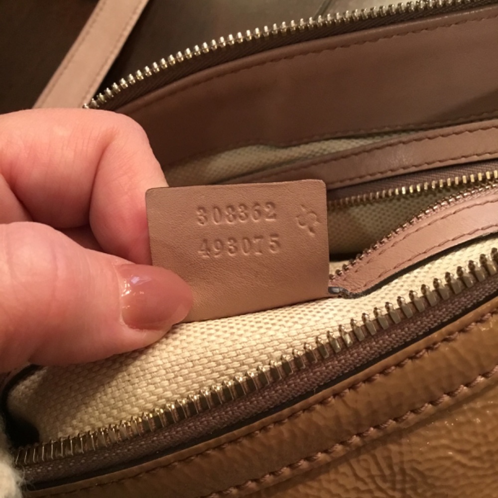 Authentic Gucci Soho Two Way - Picture 5 of 11